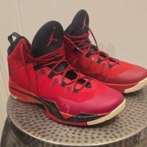 Jordan Red and Black.Nike Air Jordan Super.Fly 2 sneakers in the 'Gym Red' color